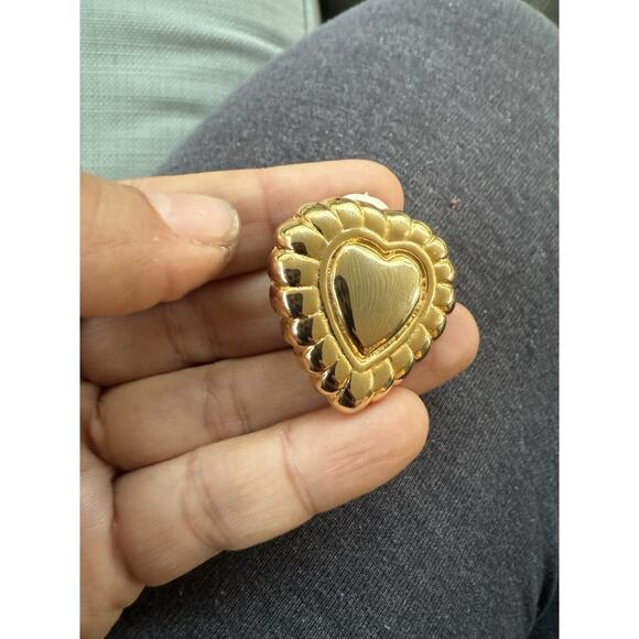 VTG Lot 79 SINGLE Clip-On Gold Tone Earrings Signed Escada Les Bernard Avon - Picture 3 of 16